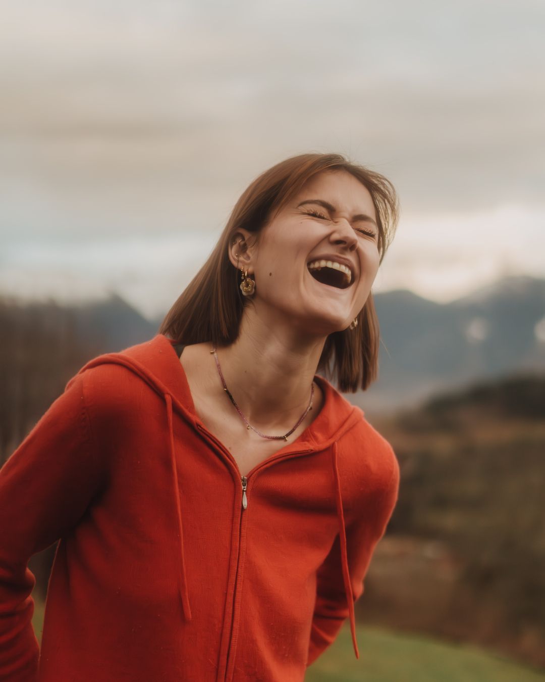 Charlotte, fondatrice de JU&N Cosmétiques - Créatrice de produits naturels faits main en Haute-Savoie